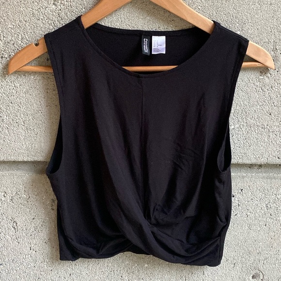 27. NWOT H&M Cross Front Crop - Picture 1 of 5